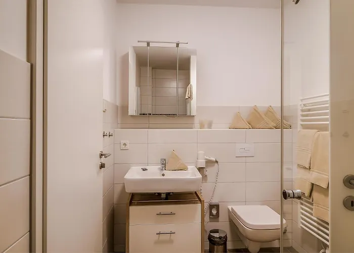 Lagovida Moewenblick E Am Stoermthaler * Grosspoesna